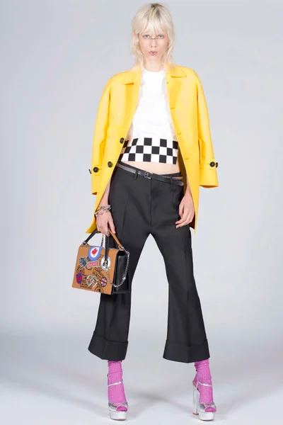 Look 22